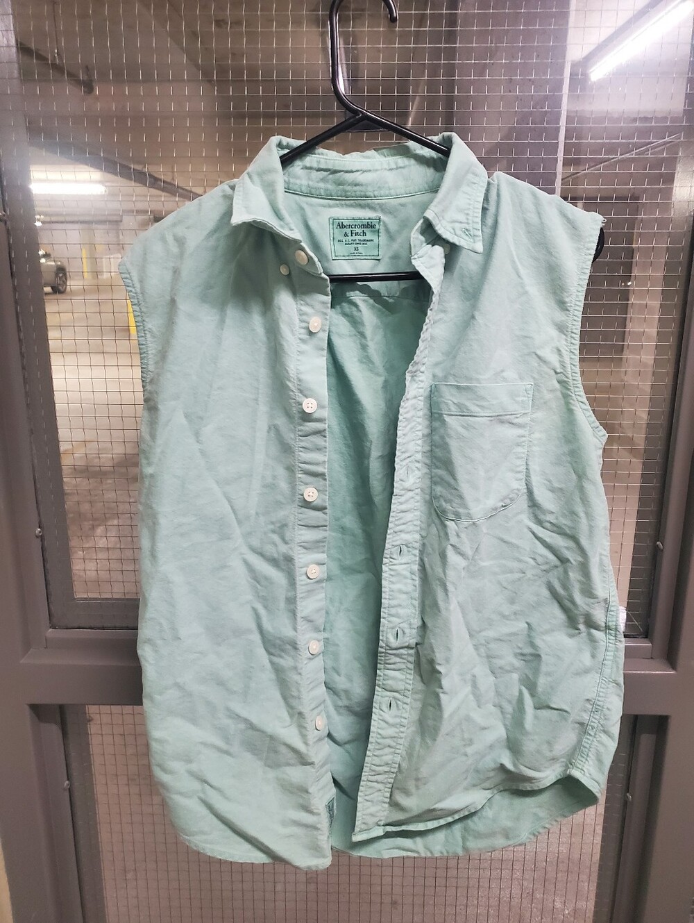 Abercrombie And Fitch Sleeveless Button-Down Shirt Cotton Vest